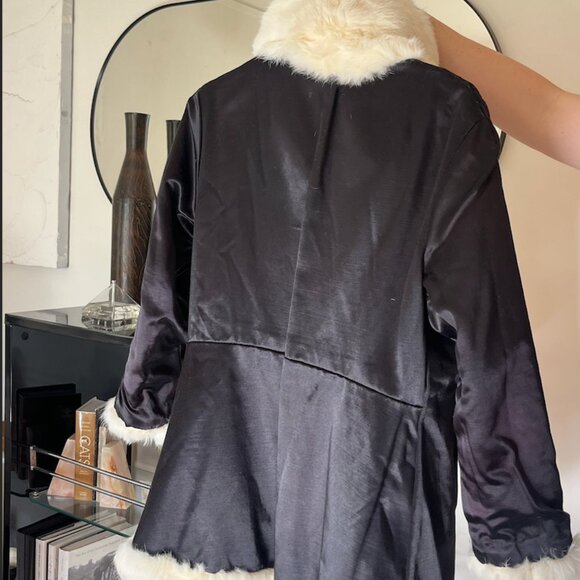 Genuine white/cream rabbit fur coat - Picture 15 of 15